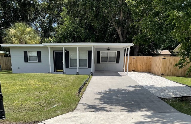 Cozy cottage, 5 minutes from Siesta Key beach