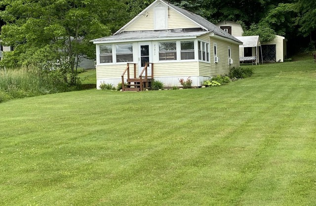 Cottage accueillant au lac Canadohta