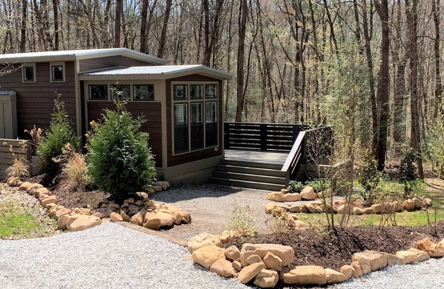 Cozy Cottage at The Retreat at Deer Lick Falls
