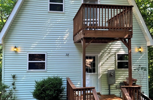 Cozy Cottage by the lake WIFI / Pets Welcome / Kayaks