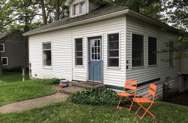 Private home in Empire walkable to Lake Michigan