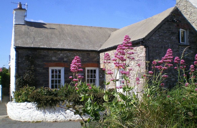 Chalet Old Stone en plein coeur de St Davids, jardin privé domine la cathédrale