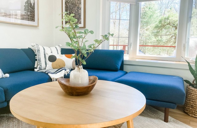 Cozy Cottage in Locust Lake w/ Seasonal Lake Views