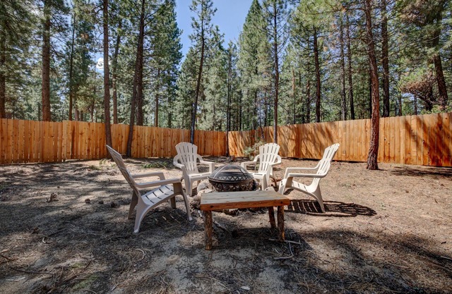 Cozy Cottage nestled in the pines with hot tub and fire pit.