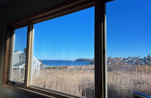 Cozy cottage on Great Neck, easy walk to Pavilion Beach!
