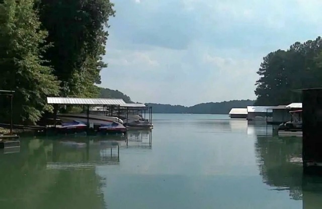 Chalet confortable sur le lac Lanier ~ 45 minutes au nord d'Atlanta