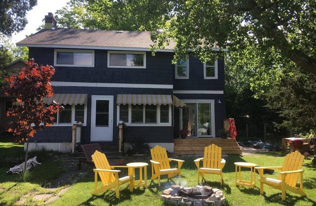 Cottage Lakefront Cozy sur cristal clair Crystal Lake
