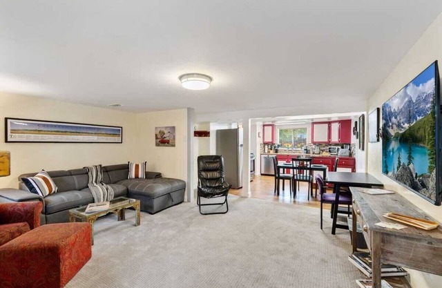 Cozy Denver Apartment | Walk to Regis University
