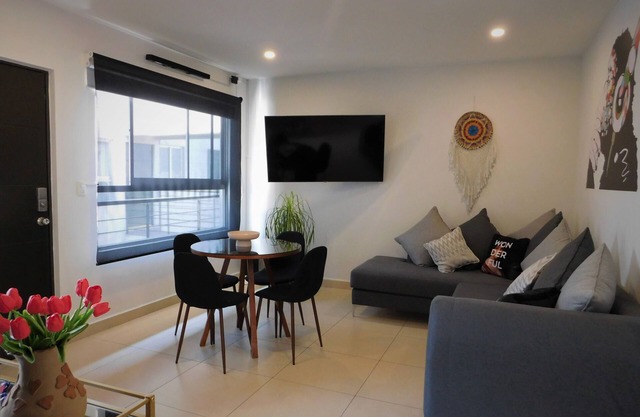 Cozy depa ideal close to the Airport and Foro Sol