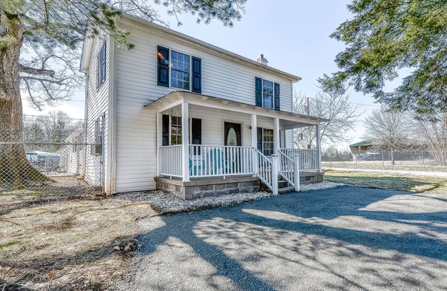 Cozy, Dog-Friendly Home w/ Free WiFi & a Furnished Patio - Close to Lake Anna