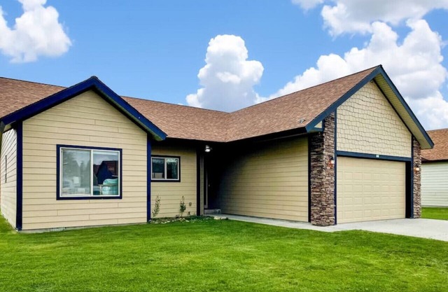 Cozy Donnelly Bungalow w/ Neighborhood Playground