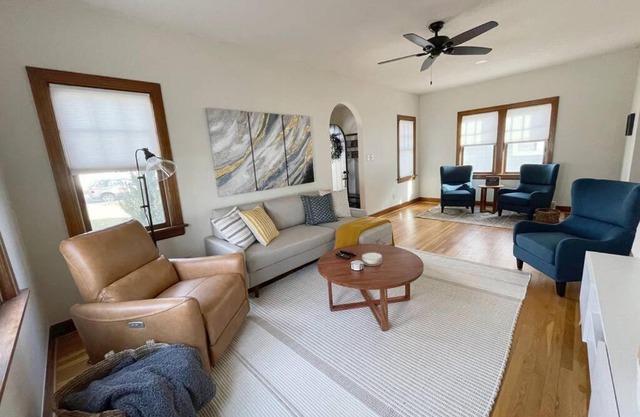 Cozy Double King Suite Bungalow with free WiFi