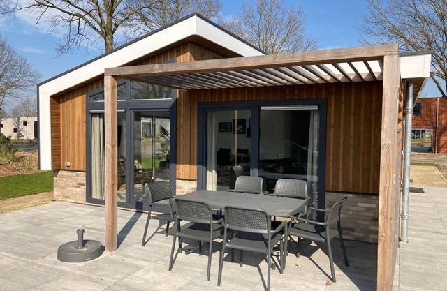 Chalet moderno cerca de Efteling, con microondas