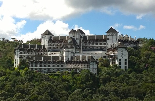 Appartement confortable sur la montagne dans un château avec toutes les infrastructures.