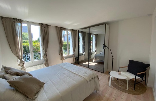 Appartement confortable avec jardin entre Paris et Disney