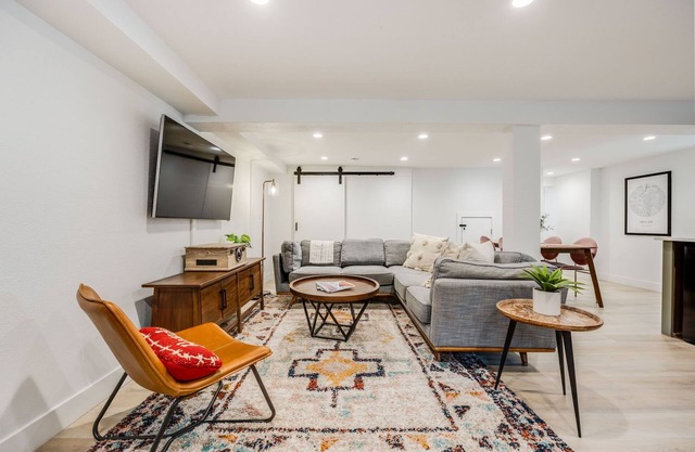 Cozy Garden Suite Near Tennyson & Sloan's Lake!