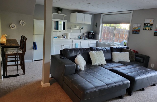 Cozy Hideaway at Red Rocks & Chatfield ~ Winter Wonderland