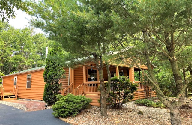 Cozy Hideaway @ Spring Brook Resort