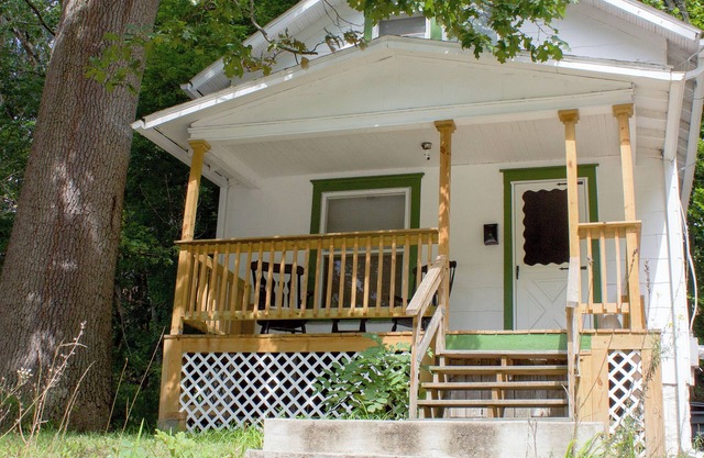 Cozy Hillside home, designed for both comfort and durability. Pets Welcome