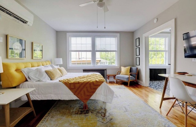 Cozy Historic Apt/Walk to River and Downtown