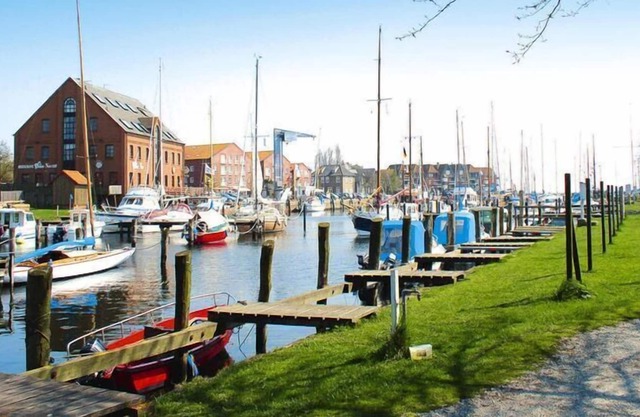 Cozy holiday apartment in holiday resort Orther Reede, Fehmarn