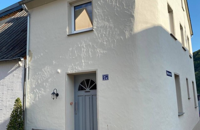 Maison de vacances confortable dans le village viticole de Minheim sur la Moselle