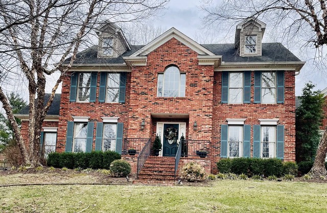 Cozy home for Derby or PGA - Great for groups!