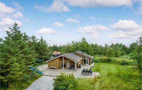 Cozy Home In Ålbæk With Kitchen