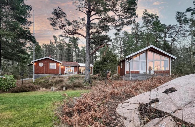 Cozy Home In Lidköping With Wifi