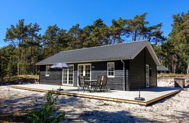 Cozy Home In Nexø With Wifi