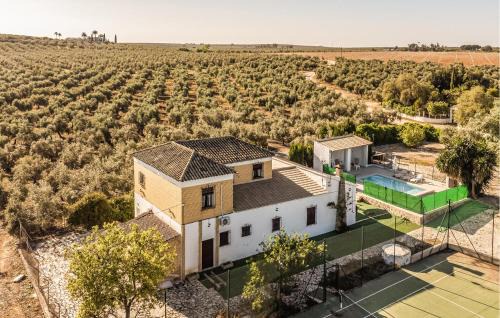 Cozy Home In Puente Genil
