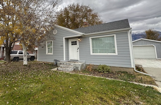 Cozy home with close access to Provo Canyon and main highways.