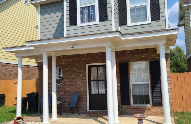 Cozy House near Ole Miss & M-Trade!