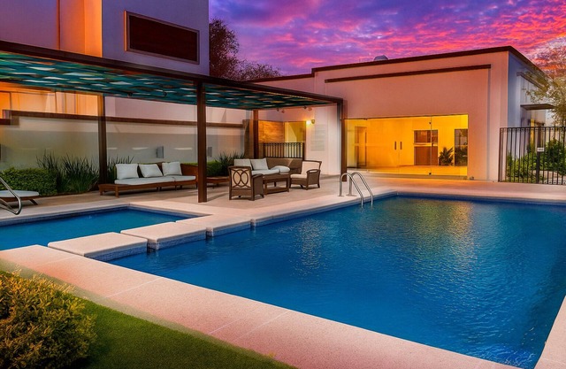 Cozy House! Safe and Family Zone, 5 min. Airport and Consulate.