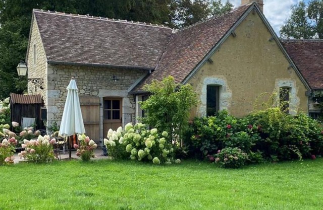 Maison cosy avec cheminée et jardin au cœur du Perche