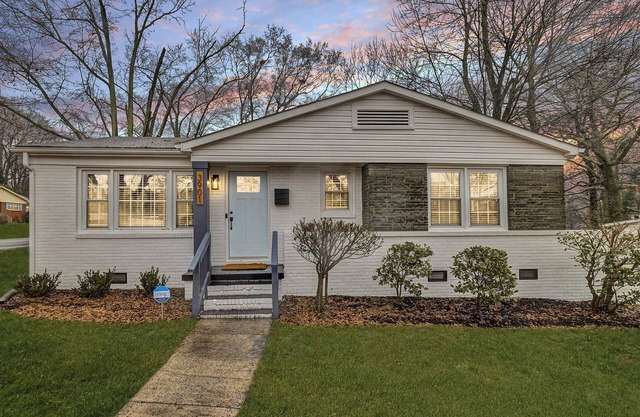 Charming Private Home with Stunning Entertainment