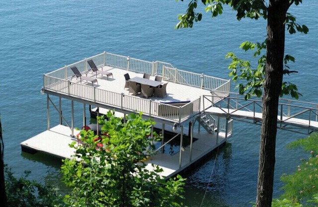 Cozy in the Cove: Smith Lake Cullman County: Private Dock! Year Round Water