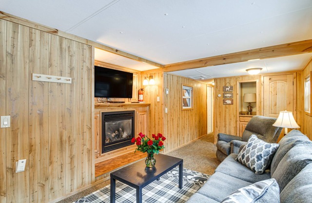 NOUVEAU! Island Park Cabin, près des sentiers de VTT et du réservoir