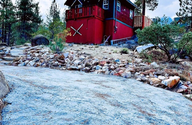 Cozy lake cabin/village/ Boulder bay park