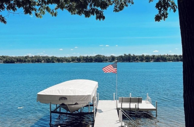 Cozy Lake House, chalet, Serpent Lake, 8-14 personnes, Cuyuna Trail, lac / en ville