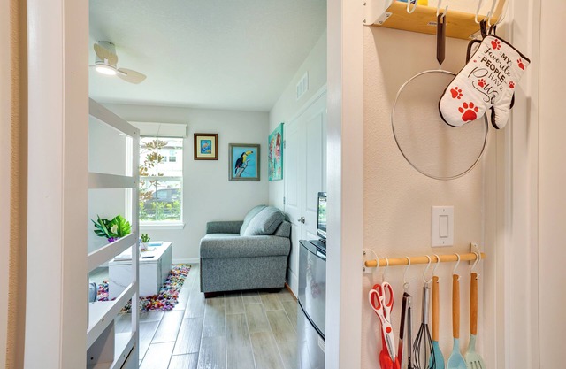 Cozy Lakeland Vacation Rental w/Pool Access!