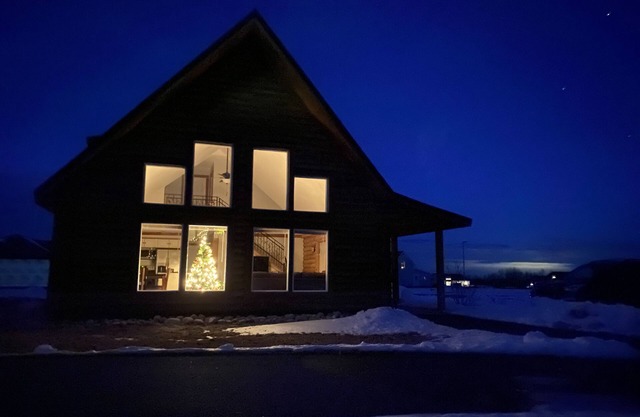 Cozy Lazy Dog Cabin