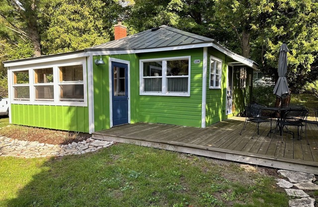 Cozy Little 'Get-a-Away'