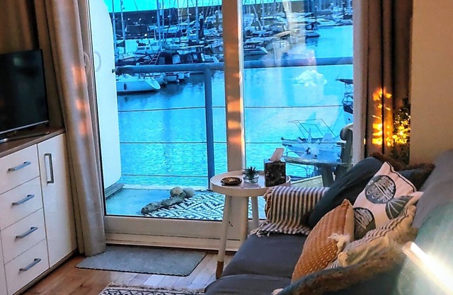 Cozy Loft Boat View - Brighton Marina