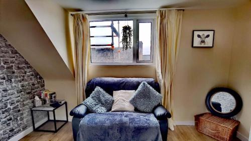 Cozy Loft In The Heart Of Kirkwall OR00239F