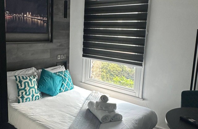 Cozy London Studio - 10 Min Walk to Tube