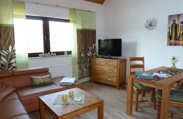Cozy maisonette vacation apartment no. 4 for 2-3 persons each with lake view