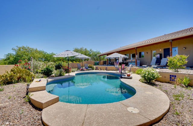 Cozy Mtn-View Vail Home w/ Heated Pool!