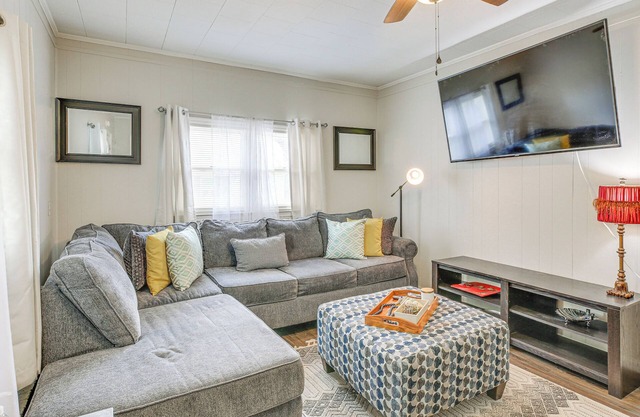 Cozy Mullins Retreat w/ Backyard & Covered Porch!