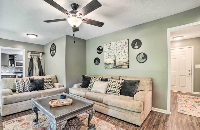 NEW! Cozy Murray Retreat w/ Grill ~ 2 Mi to Lake!